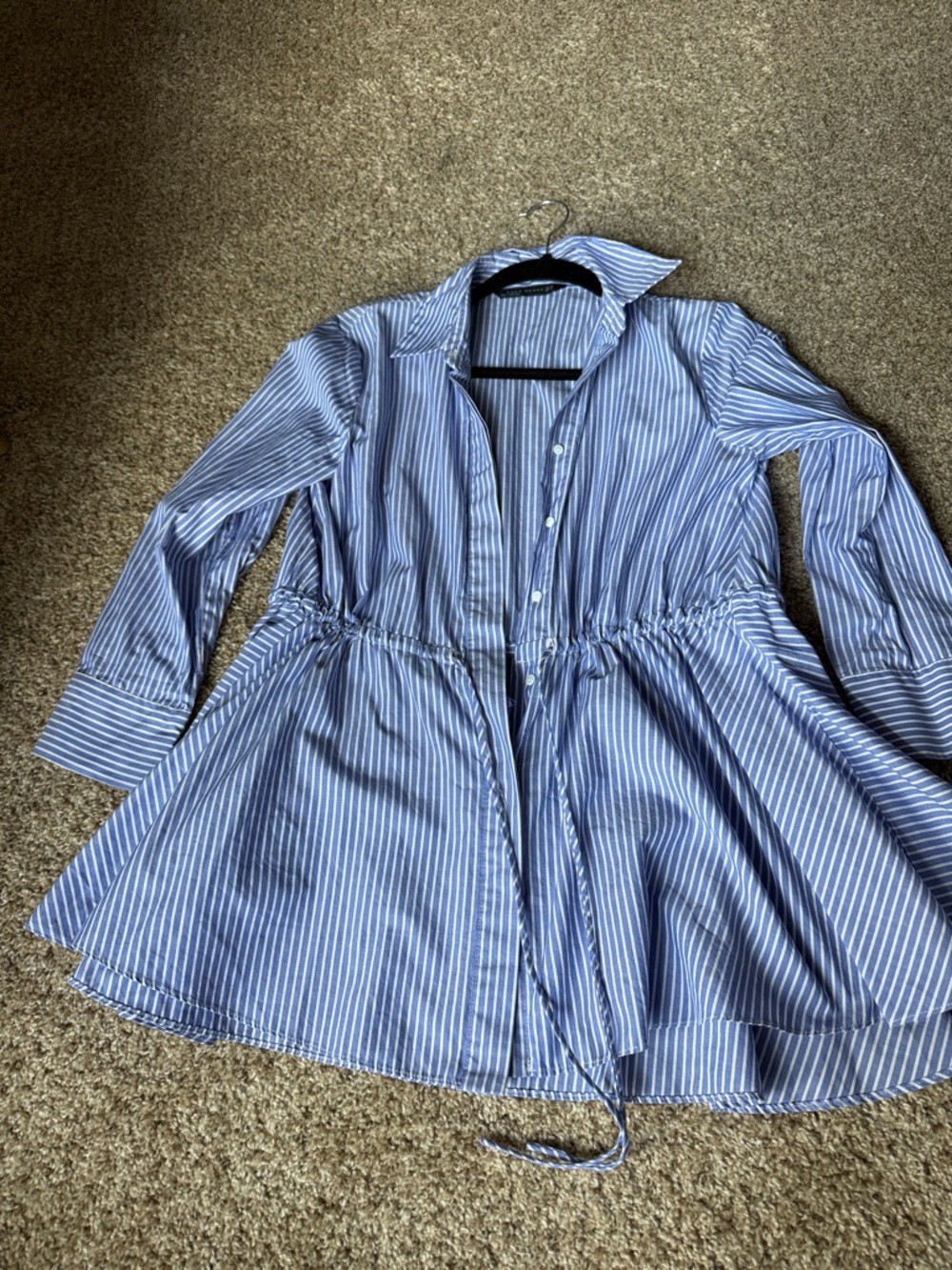 Zara stylish button up top